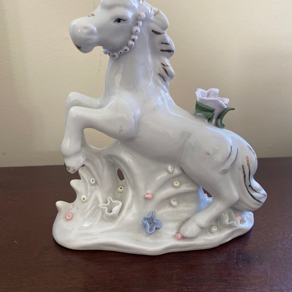 Vintage Unicorn with Flowers Porcelain Figurine - Picture 7 of 9